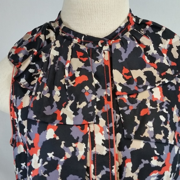 BCBGMAXAZRIA Womens 100% Silk Blouse size Small - Picture 2 of 7